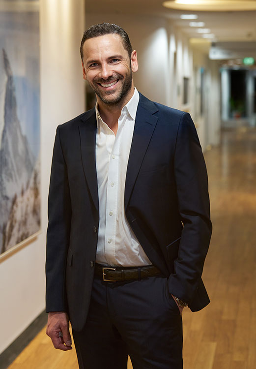 Prof. Dr. Martetschläger - Schulterspezialist - Ellenbogenspezialist - Arthroskopische und offene Operationen für Schulter und Ellenbogen in München